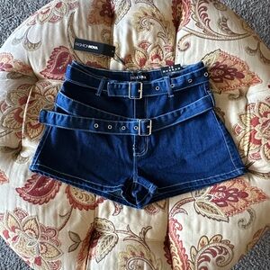 Fashion Nova Size 13 “In My Element Belted Denim Shorts” Dark Wash w/ 2 belts